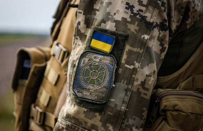 Сон на посту во время дежурства обошелся львовскому пограничнику в 17 тысяч гривен — постановление