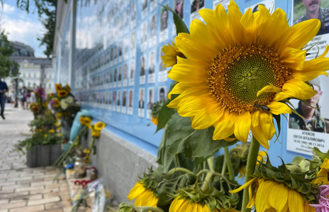 Десятая годовщина Иловайской трагедии: в Украине чтят память павших защитников