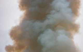 В Харькове враг ударил КАБом по 12-этажному жилому дому