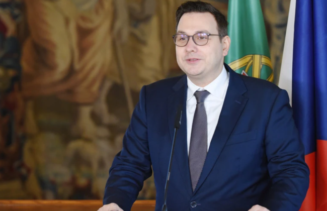 Чехия не ограничивает использование оружия Украиной, но понимает позицию некоторых союзников