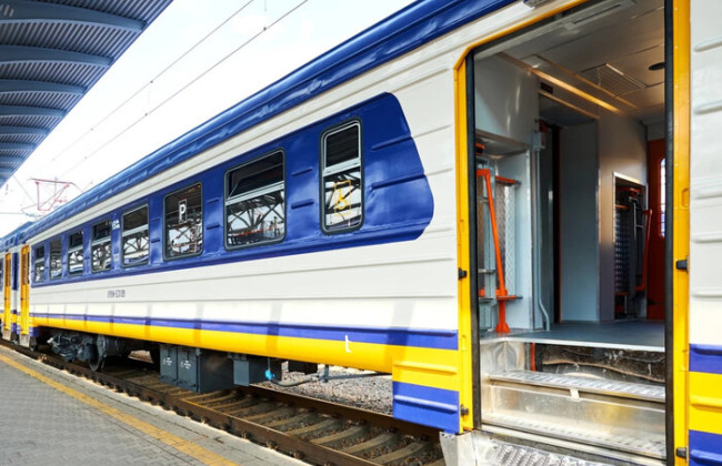 Укрзализныця создаст инклюзивный вагон для групповых перевозок пассажиров