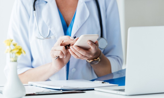 Куда жаловаться, если увидели ошибочные визиты к врачу в электронной системе