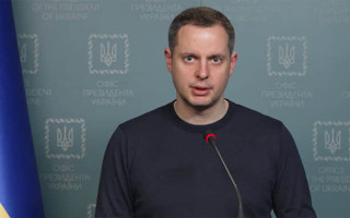 Володимир Зеленський звільнив заступника керівника Офісу Президента Ростислава Шурму