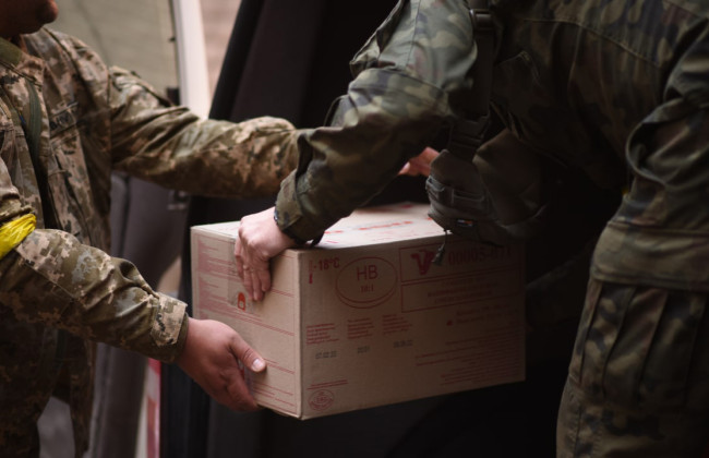 Псевдоволонтер из Львовщины, который продавал гуманитарную помощь, получил приговор