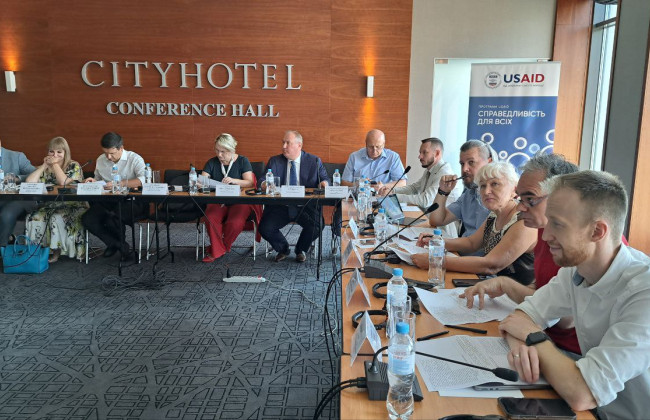 Изменения в Кодекс судейской этики: цензура для судей, контроль над поведением в соцсетях и разрешение на использование искусственного интеллекта