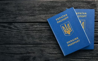 Махінації з паспортами на пів мільярда гривень — викрито нових учасників схеми