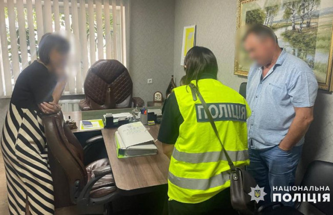 В городском совете Чернигова проводятся обыски – полиция назвала причину