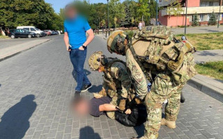 На Волині затримали чоловіка, який із рушниці стріляв у військових ТЦК