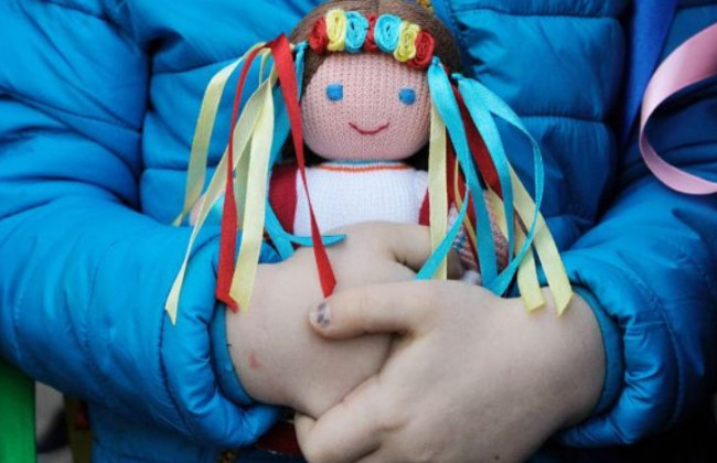 Кабмин изменил порядок возвращения из-за границы эвакуированных детей