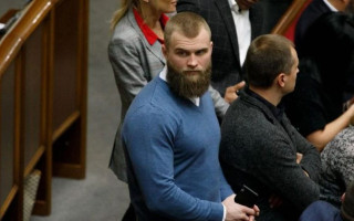 У ДБР пояснили, чому не затримали нардепа Артема Дмитрука до втечі за кордон