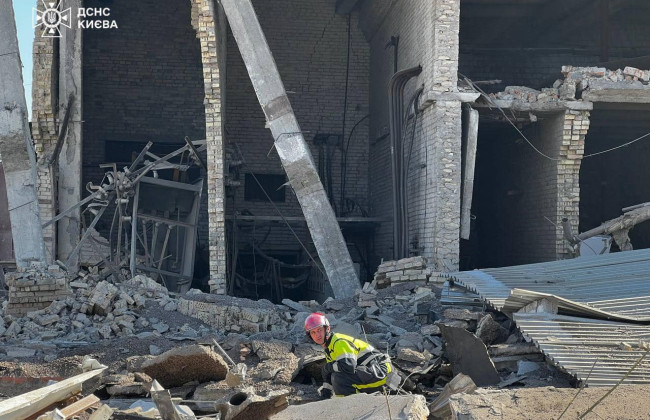 Одна из версий относительно причины взрыва в Голосеевском районе Киева не подтвердилась, — КГГА