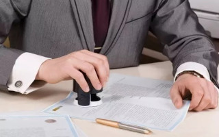 Чи потрібно суб’єкту господарювання, який використовує печатку для паперових документів, отримувати її в е-формі