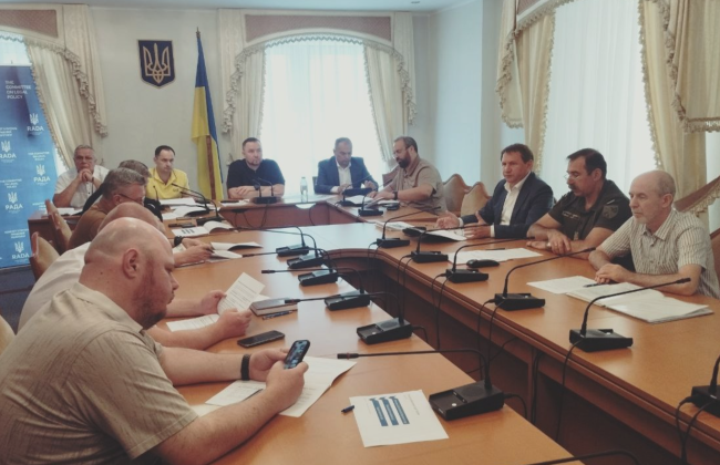 В Комитете правовой политики не оставляют идеи создать военные суды, хотя неизвестно, где взять под них бюджет