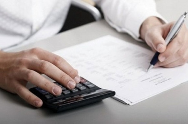 Податкова нагадує правила сплати ПДФО при виплаті негрошового доходу фізособі