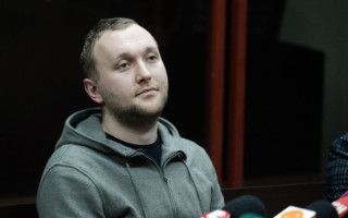 Суд продлил срок содержания под стражей Романа Гринкевича