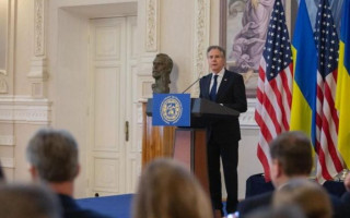 Байден і прем’єр Британії обговорять дозвіл ЗСУ бити по рф далекобійною зброєю — Блінкен