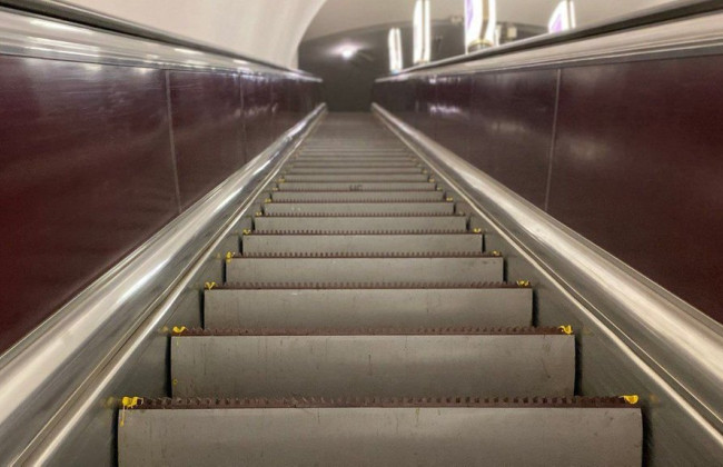 Между станциями метро «Майдан Независимости» – «Крещатик» до октября продлится ремонт эскалатора