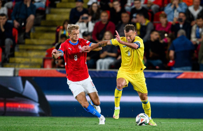 Футболисты сборной Украины проиграли Чехии в Лиге наций УЕФА