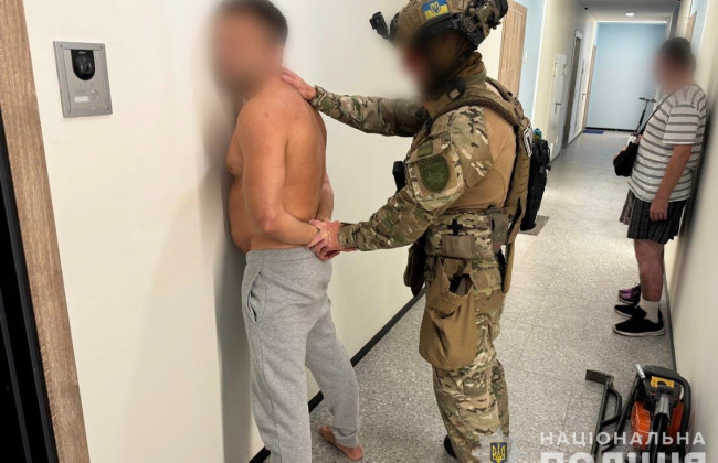 На Тернопольщине работники почтового отделения наворовали из посылок дроны для ВСУ на 6 млн гривен