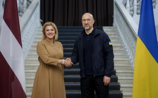 Латвія анонсувала новий пакет військової допомоги Україні, включаючи бронетехніку та сонячні панелі