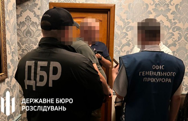 В Киеве будут судить чиновника и его подельников из ТЦК, которые помогали мужчинам избежать мобилизации