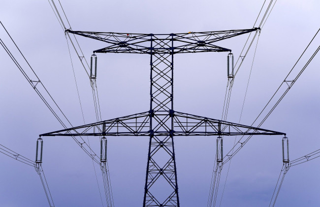 Враг ударил по энергообъекту в одной из областей: есть жертвы