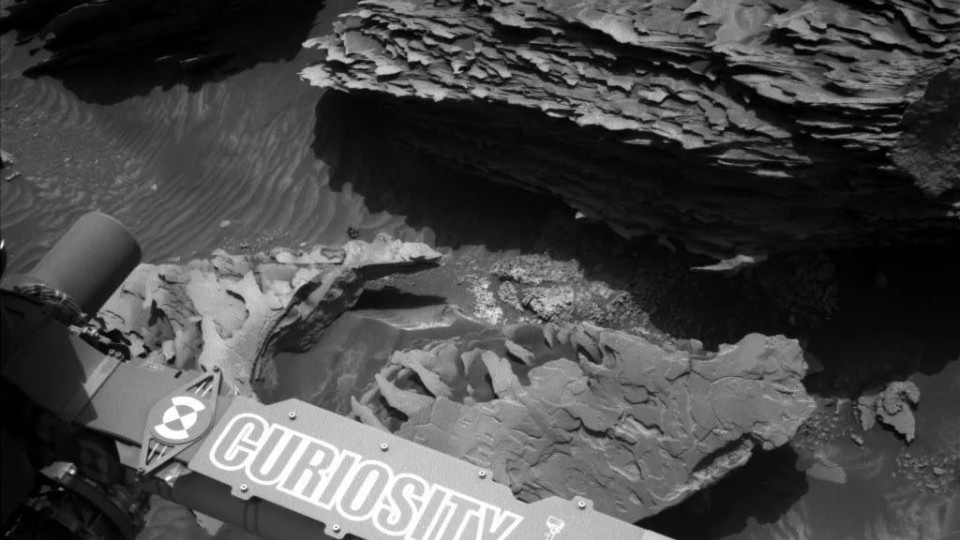 Марсохід Curiosity знайшов на Марсі кам’яну книгу