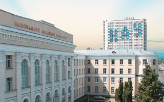 На обязательное тестирование английского в НАУ пожаловались в МОН