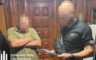 Открывали на мужчин уголовное производство, чтобы они избежали мобилизации — в Ровенской области разоблачили схему