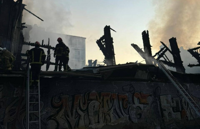 Во Львове сгорел кинотеатр «Дзвін»: предварительная причина пожара – поджог