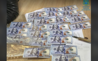 На Львовщине злоумышленники продавали военнообязанному удостоверение волонтера за 13 тысяч долларов для пересечения границы