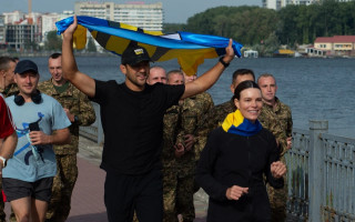 Американские супруги на марафоне «Don't Can't for Ukraine» добрались до Тернополя