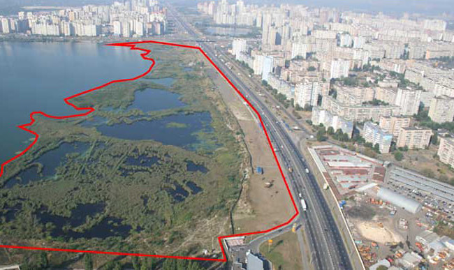 Верховный Суд признал незаконным выделение земли под развлекательный центр на озере Вырлица в Киеве