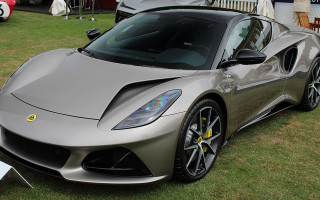 В Украине впервые зарегистрировали спорткар Lotus Emira – в МВД показали, как он выглядит