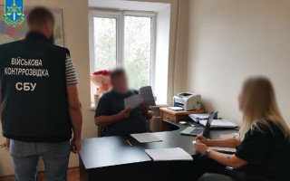 На Днепропетровщине начальник тыла незаконно насчитал бойцам почти 400 000 грн «боевых»