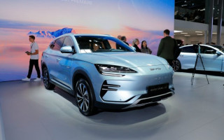 У США планують заборонити імпорт та продаж автомобілів з китайським та російським програмним забезпеченням