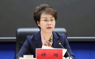 Китайскую экс-чиновницу осудили за коррупцию и 58 любовников