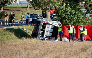 У Польщі автобус футбольної команди потрапив у ДТП – загинули водій і тренер, 17 постраждалих