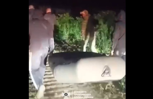 До $12 000 заплатили уклонисты за то, что пересекут Тисы живыми, но их поймали пограничники