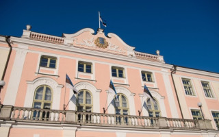 Депутата парламента Эстонии судили за мошенничество