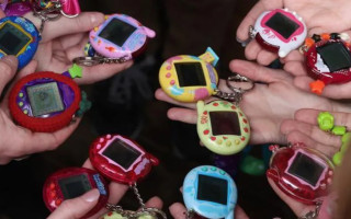 Тамагочі повертаються – легендарна іграшка 90-х тепер доступна з підключенням до Wi-Fi