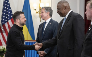 Тривала відмова США від ударів далекобійними ракетами вглиб рф посилила суперечки між союзниками — The Washington Post