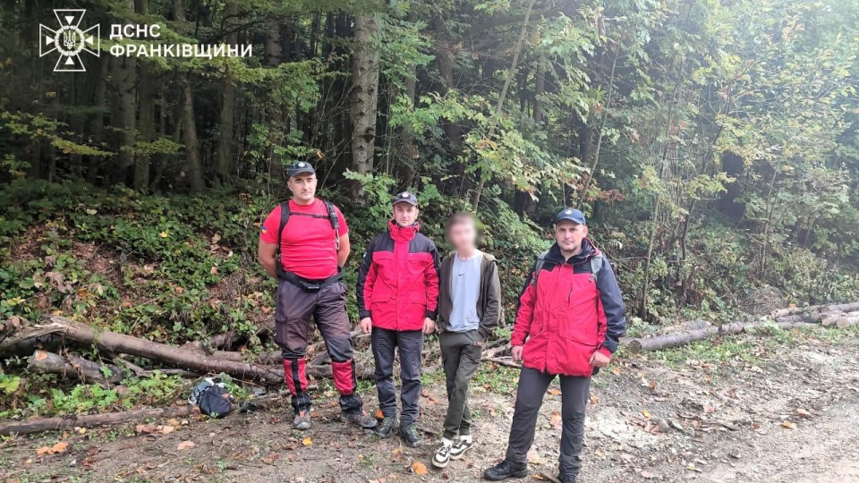 На Ивано-Франковщине разыскали подростка, который вышел из дома в сторону леса и пропал