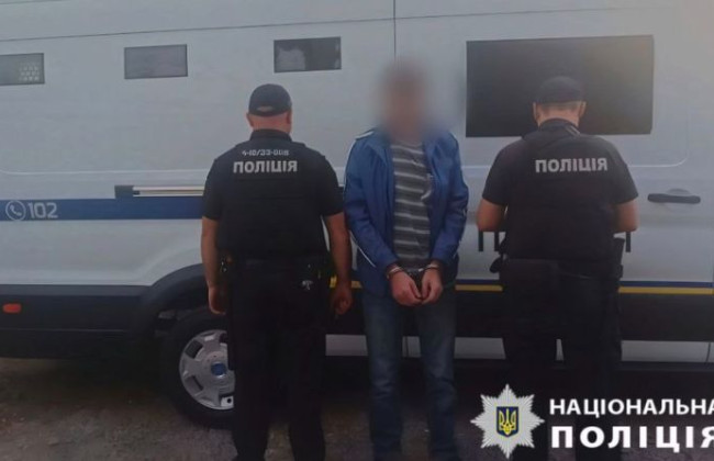В Киевской области задержали мужчину, который убил товарища ударом ножа в сердце