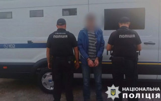 На Київщині затримали чоловіка, який убив товариша ударом ножа в серце