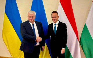 Глава МИД Украины Андрей Сибига прибыл в Будапешт и начал переговоры с венгерским коллегой Петером Сийярто — главные темы