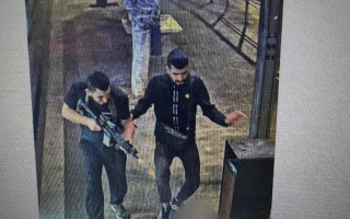 У Тель-Авіві стався теракт — невідомі відкрили вогонь по трамвайній зупинці, є жертви