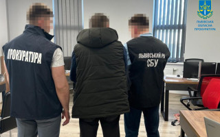 Начальник одного из карьеров Львовской области незаконно добывал песок на миллионы гривен