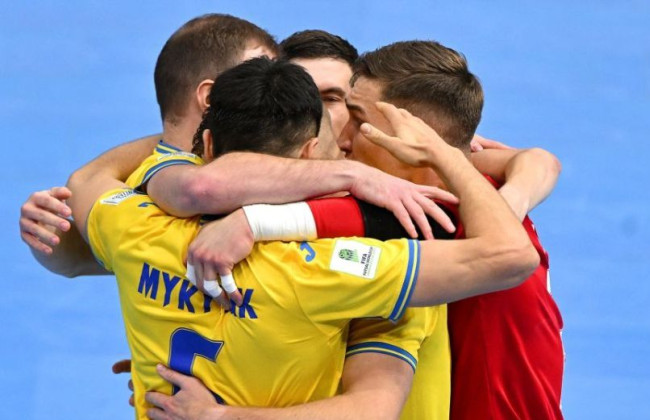 Збірна України знищила Францію та взяла історичну бронзу Чемпіонату світу з футзалу