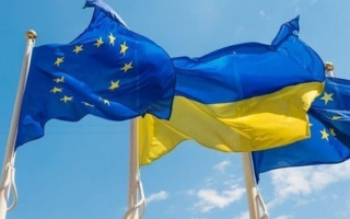 ЄС хоче змінити модель фінансування військової допомоги для України через вето Угорщини